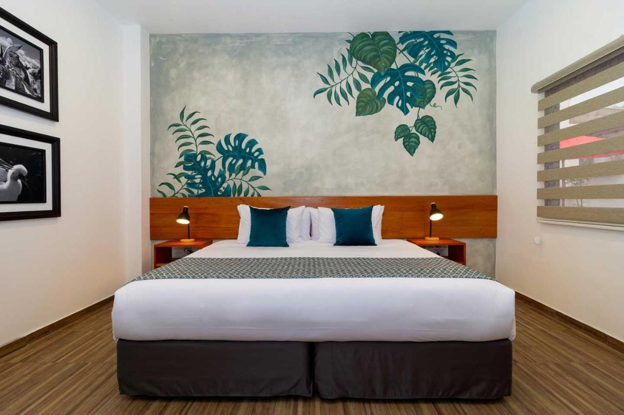 Plaza Luna Suites Puerto Ayora  Zewnętrze zdjęcie