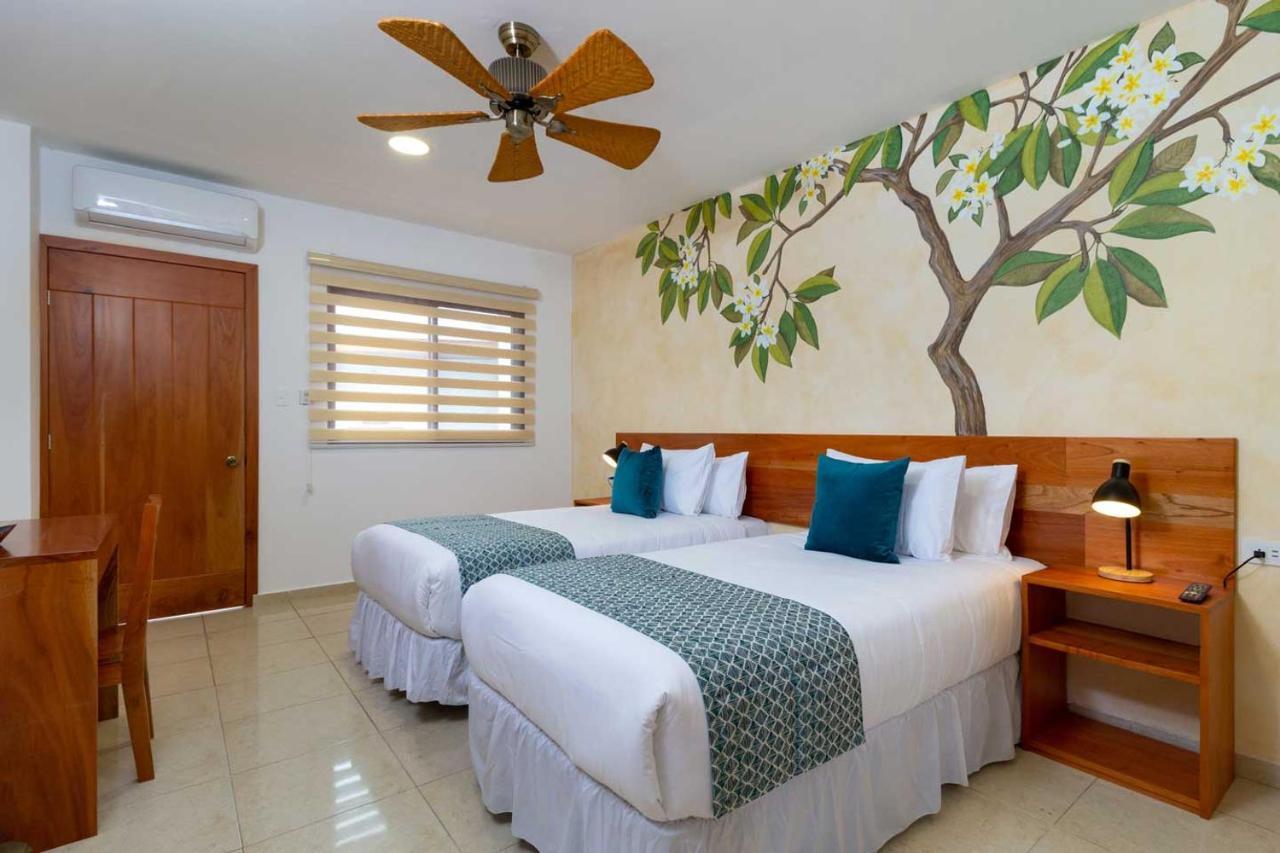 Plaza Luna Suites Puerto Ayora  Zewnętrze zdjęcie