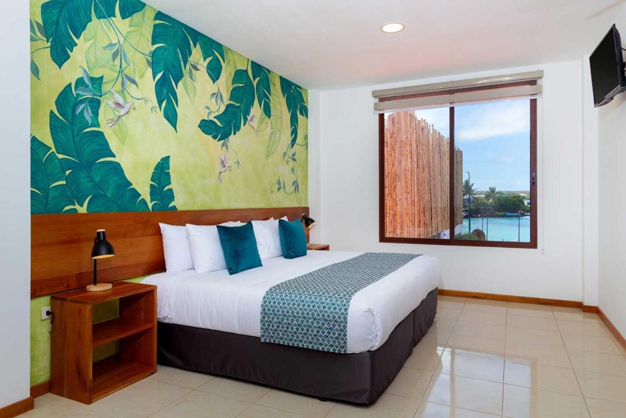 Plaza Luna Suites Puerto Ayora  Zewnętrze zdjęcie