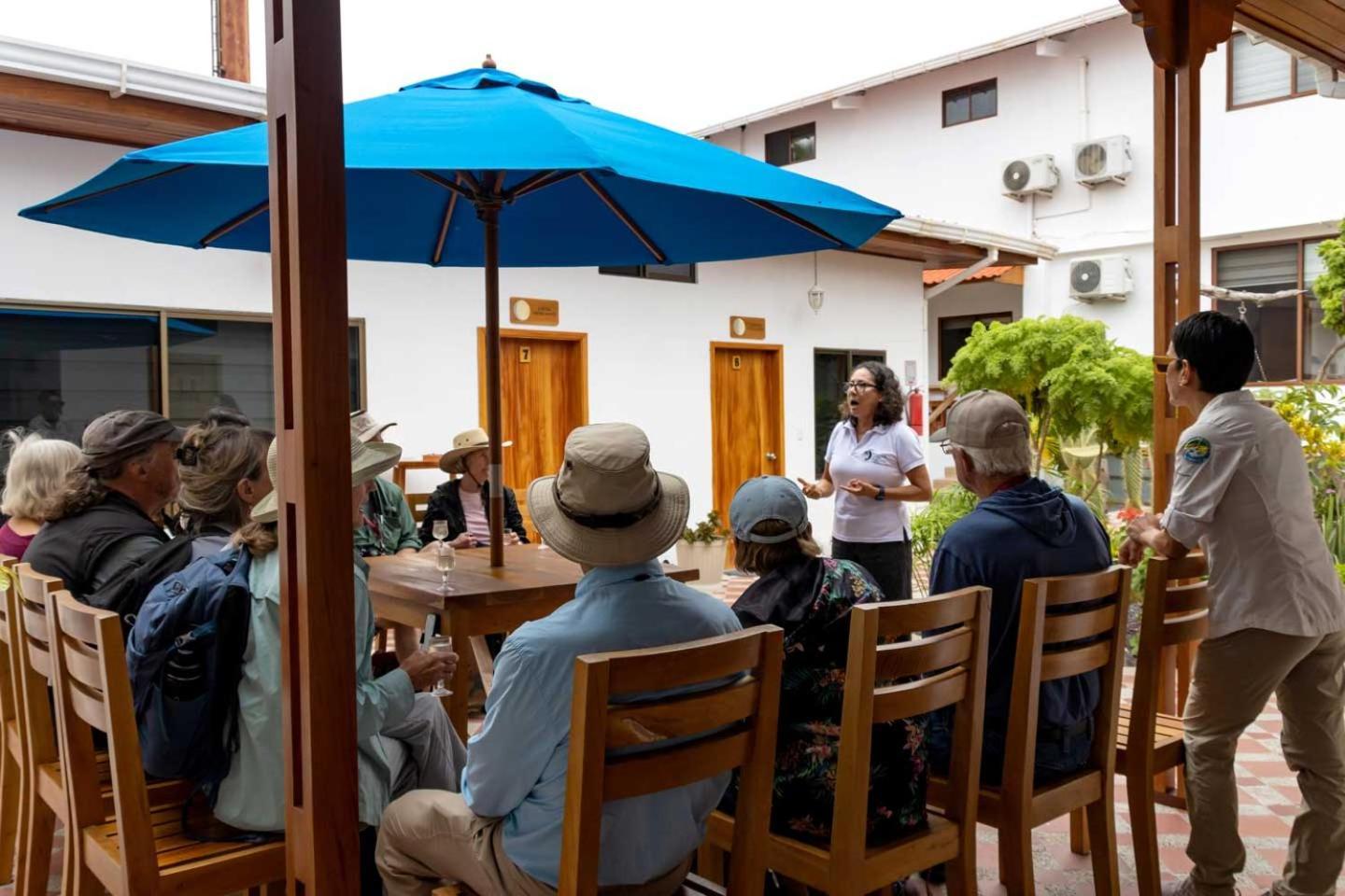 Plaza Luna Suites Puerto Ayora  Zewnętrze zdjęcie