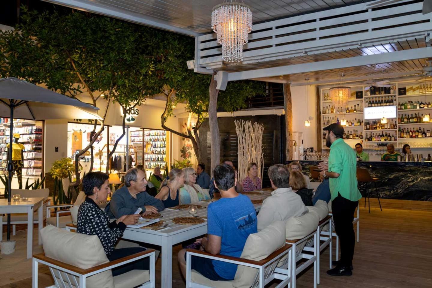 Plaza Luna Suites Puerto Ayora  Zewnętrze zdjęcie