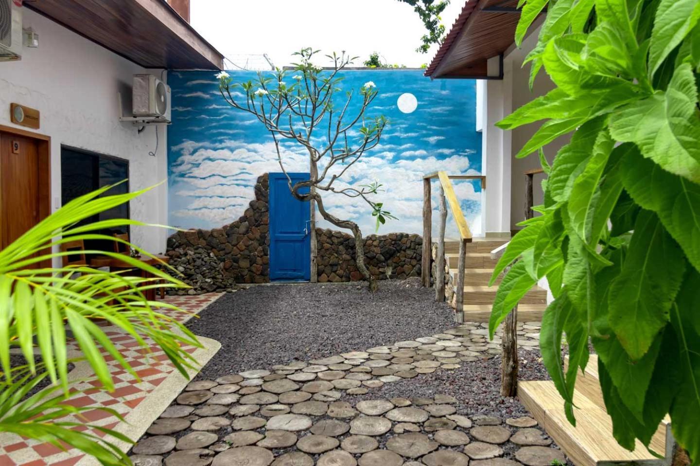 Plaza Luna Suites Puerto Ayora  Zewnętrze zdjęcie